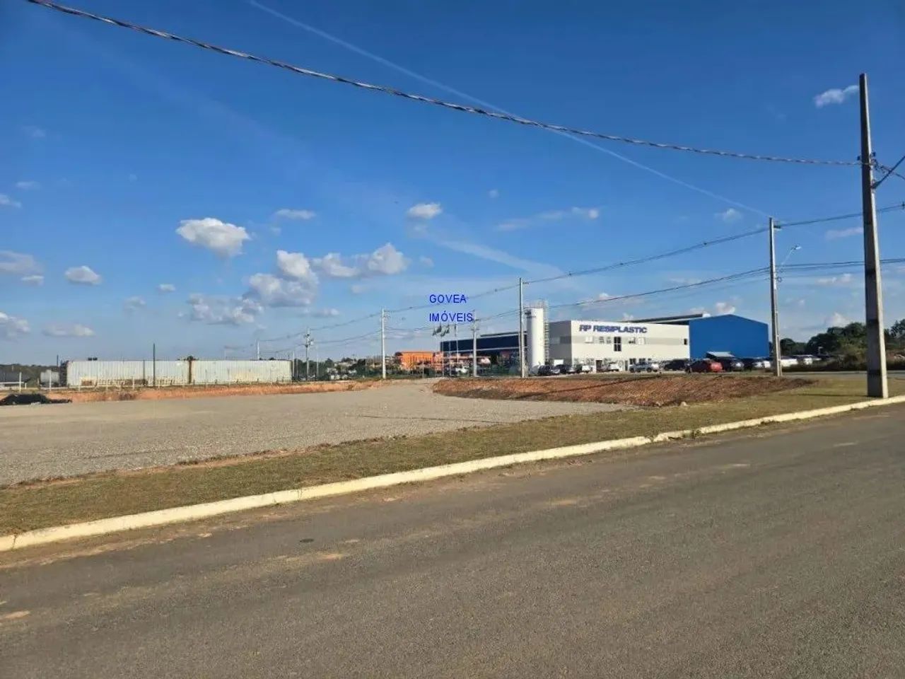VENDE OU ALUGA BARRACÃO 950M² COM USINA SOLOR, EM TERRENO COM, 2.332M² Condomínio Industri - Foto 5