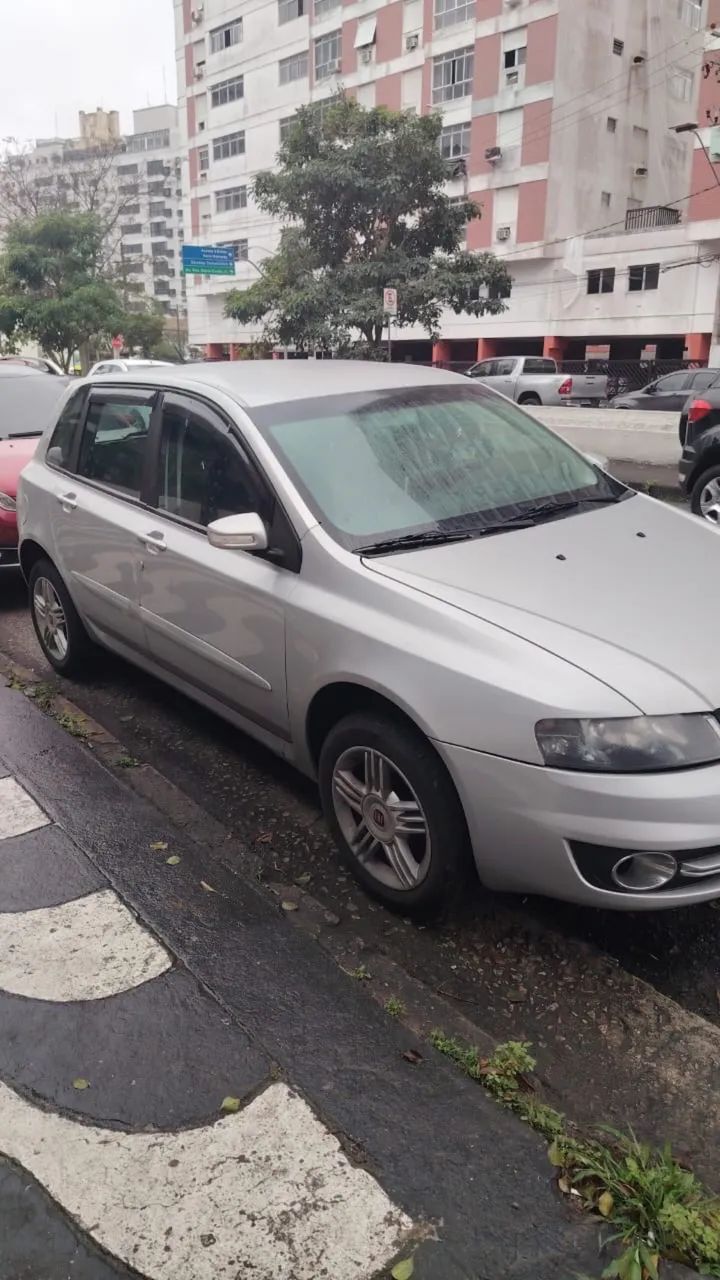 Fiat Stilo Stilo Dualogic 1.8 ATTRACTIVE Flex 8V 5p 2011