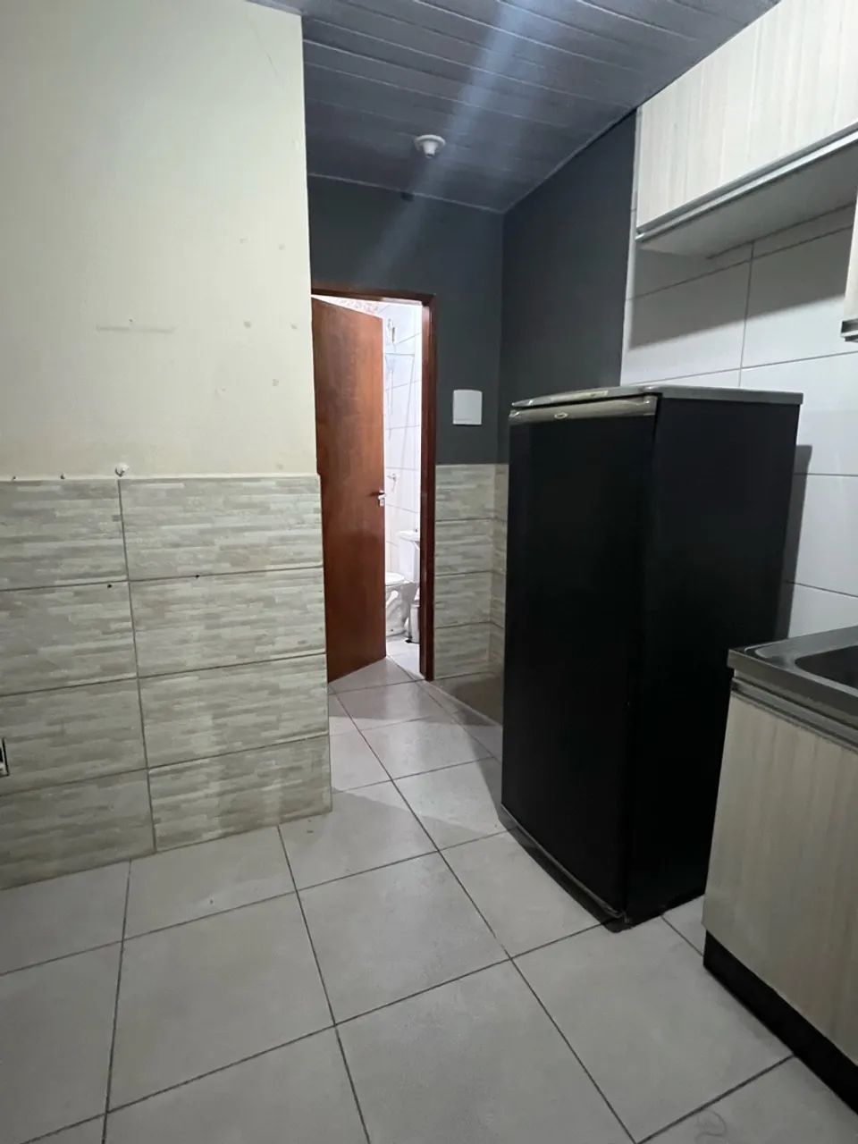 Alugo kitnet/apto na Costeira - Foto 5