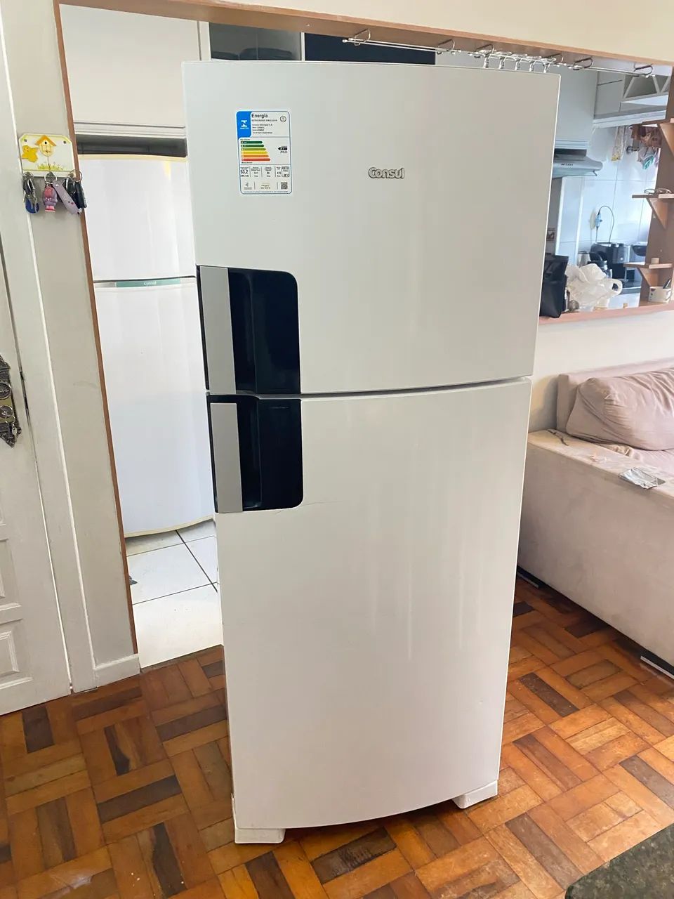 Vendo ou troco por TV. Geladeira Cônsul 412 L Frost Free Duplex