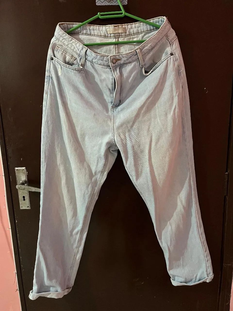 Calça jeans tam 42