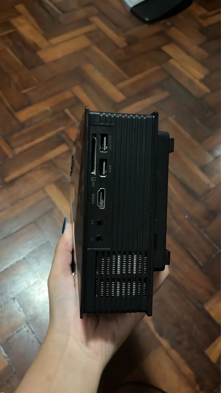 Mini Projetor LED + Suporte/Tripé Ajustável - Foto 4