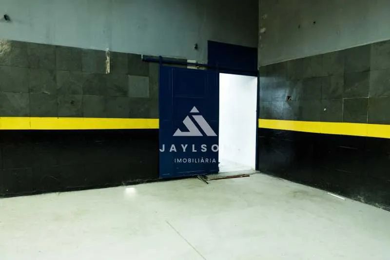Galpão com 934 m² em Maria da Graça - Foto 2