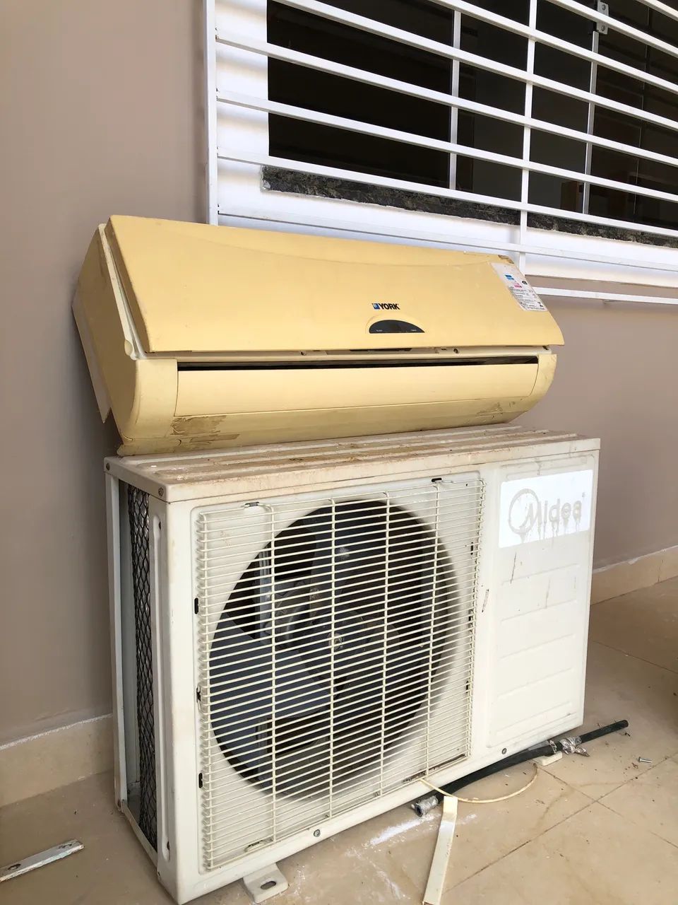 Central de ar York 1200 BTU