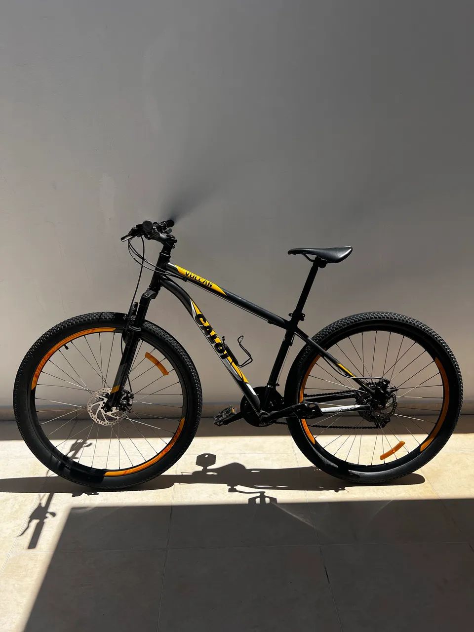 Bicicleta Caloi Vulcan Aro 29 Tam M com Upgrades
