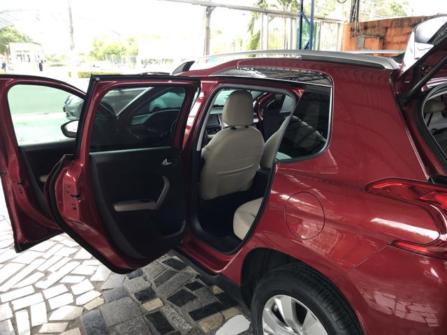 C/ Apenas 3 mil de entrada Peugeot 2008 - Foto 6