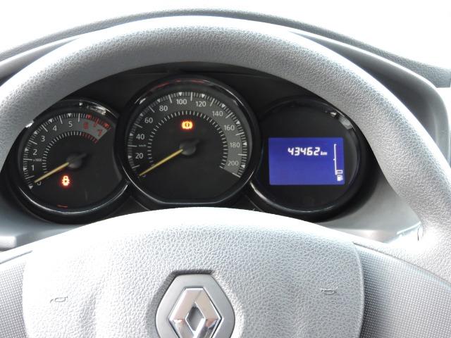 Renault Logan Expression 1.6 completo prata - apenas 43.500 km - Foto 6
