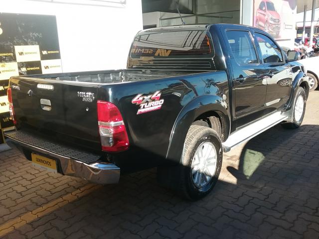 TOYOTA HILUX 3.0 SRV 4X4 CD 16V TURBO INTERCOOLER DIESEL 4P AUTOMÁTICO - Foto 4