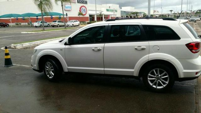 Aproveite esse Lindo Carrão, Dodge Journey Sxt Automática 2015-2015, completa de tudo
