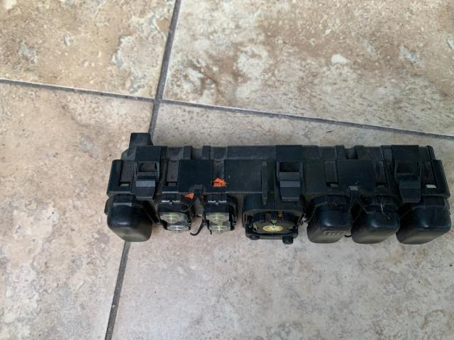 Botoes central controler retrovisor classe a 160/190 original - Foto 4
