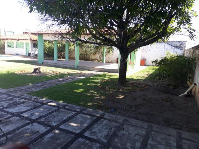 Casa na Rua Aloisio Campos - Atalaia - Foto 2