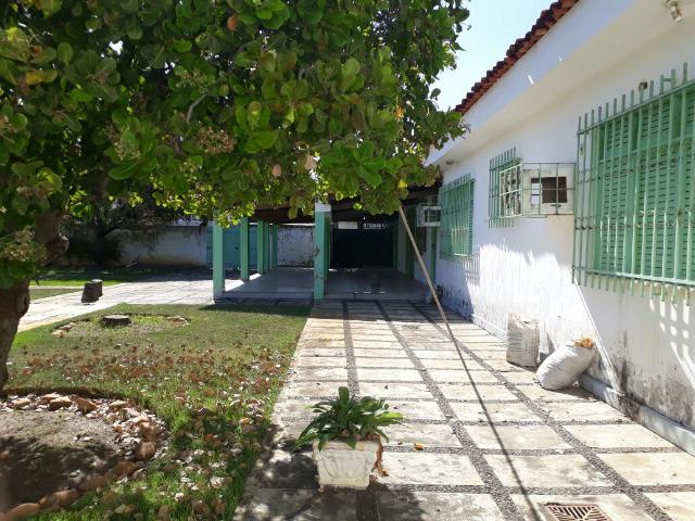 Casa na Rua Aloisio Campos - Atalaia - Foto 5