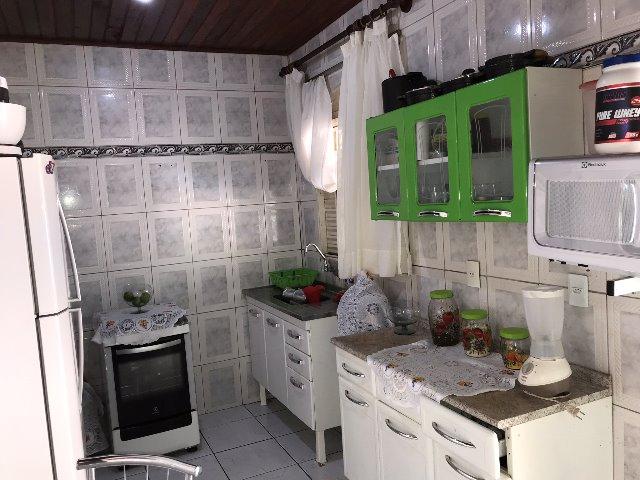 Casa CPA 4 com piscina, excelente estado de conservação - Foto 14