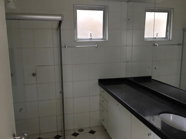Casa para alugar com piscina, no centro