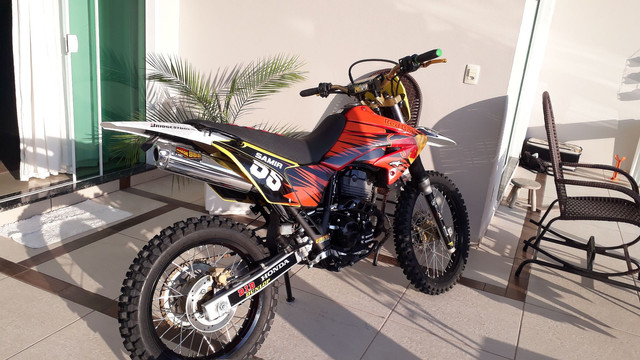 Moto de trilha