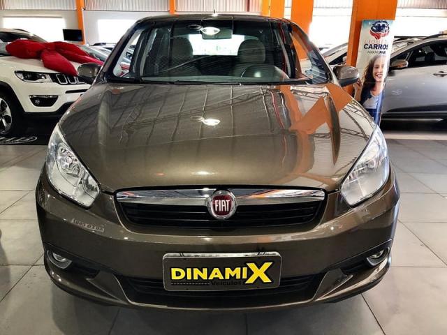 Fiat Grand Siena Dualogic 1.6 2015 - Foto 3