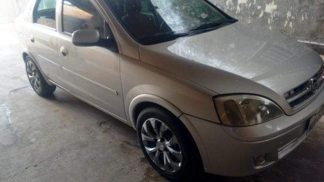 Corsa Sedan 2002 completo 1.0