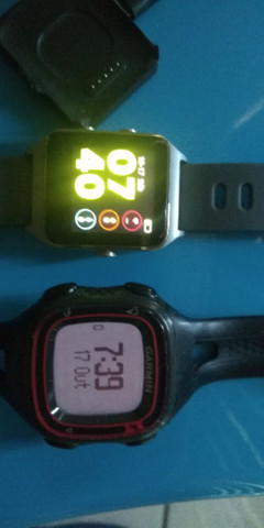 Dois relógios por 600 prova dágua com gps - Foto 2