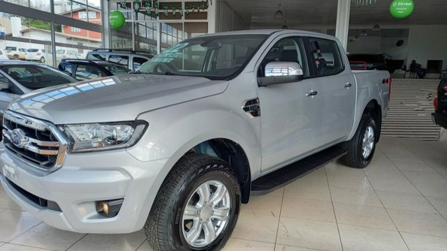 RANGER XLT 4X4 COMPLETA PRONTA ENTREGA EMPLACADA