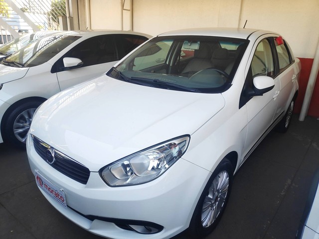 GRAND SIENA 2016/2016 1.6 MPI ESSENCE 16V FLEX 4P MANUAL