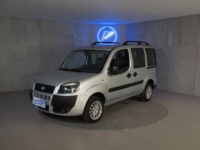 FIAT DOBLO ESSENCE 1.8 FLEX 16V 5P