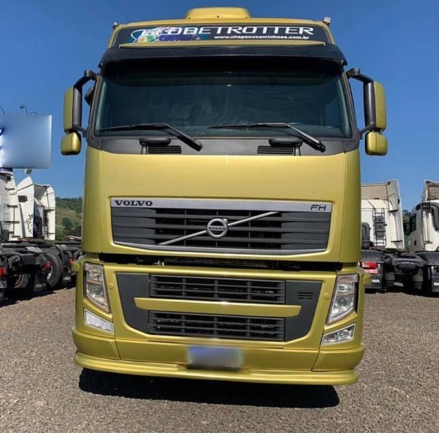 VOLVO FH 460 TRAÇÃO 6X2 ANO 2012 GLOBETROTTER