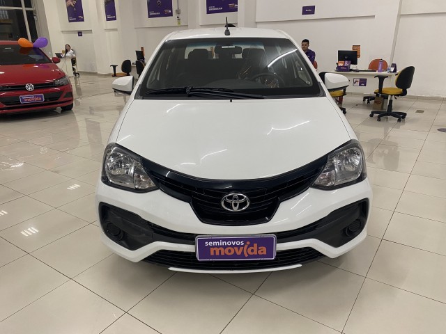 TOYOTA ETIOS SEDAN X 1.5  AUT   FLEX 