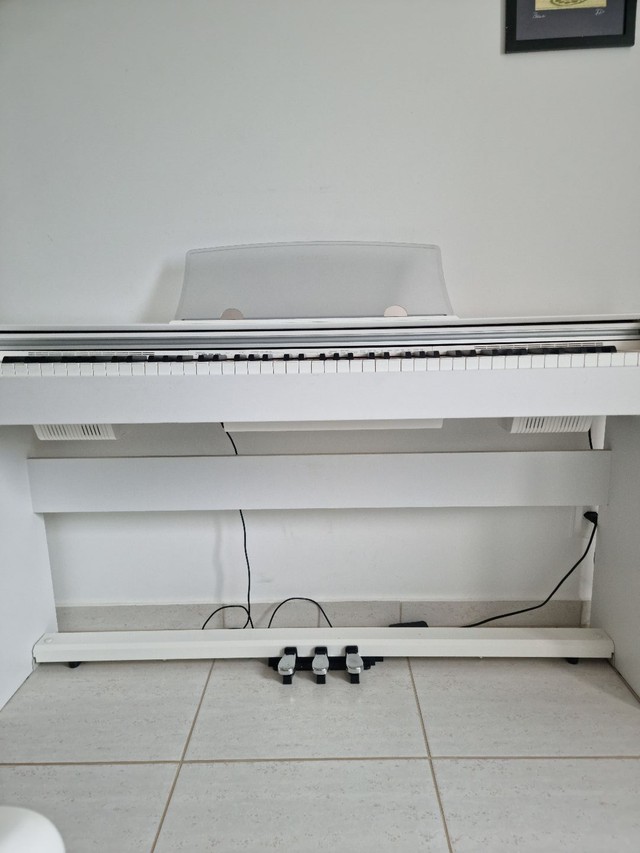 Piano eletrônico Casio