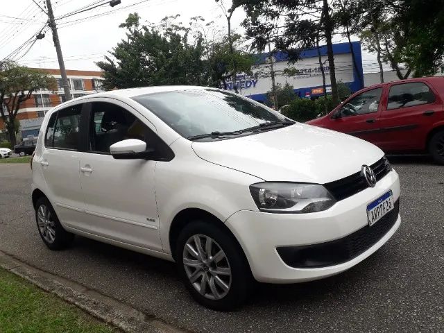 Volkswagen Fox (Trend) G2 1.0 TEC 8V 2013 - Foto 2