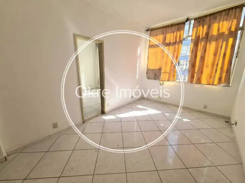 Oportunidade: apartamento quarto e sala à venda em Copacabana!