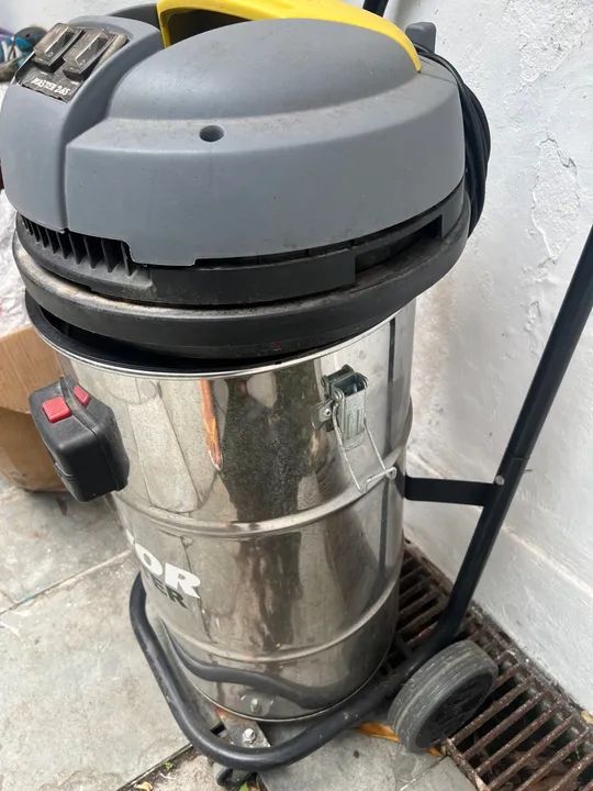 Extratora de pó e água (industrial) 2 motores 2.800w