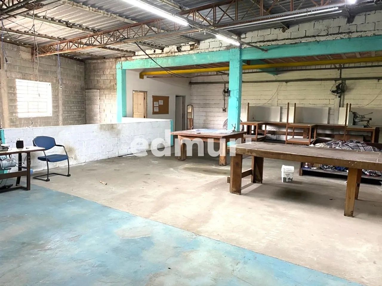 PREDIO para VENDA E ALUGUEL com 700m² no bairro Parque Novo Oratório com 1 quartos e 0 vag