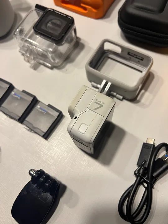 Gopro Hero 7 Black - Edição limitada White version - Foto 6