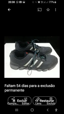 Tênis adidas