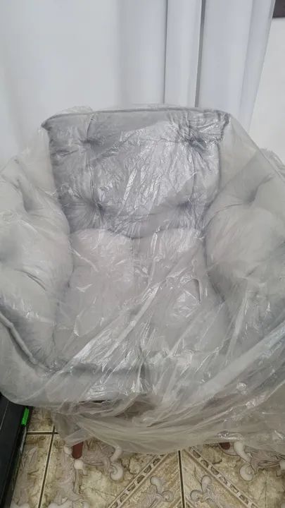 Poltrona confortável e moderna - Foto 5