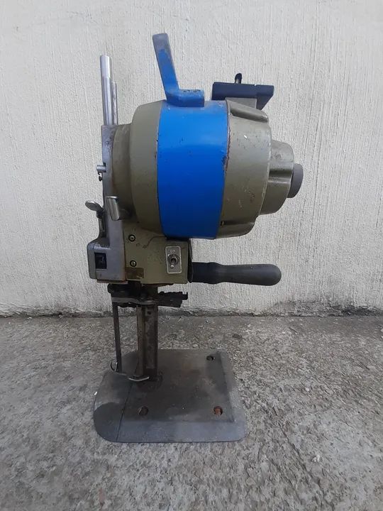 Maquina de fechar sacaria e maquina de cortar tecido 8 polegadas - Foto 2