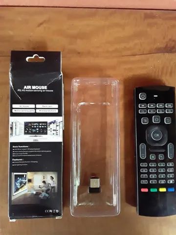 Controle remoto Air Mouse universal com teclado luminoso