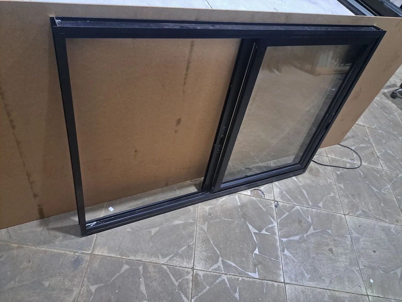 Janela em esquadria de alumínio  - Foto 4