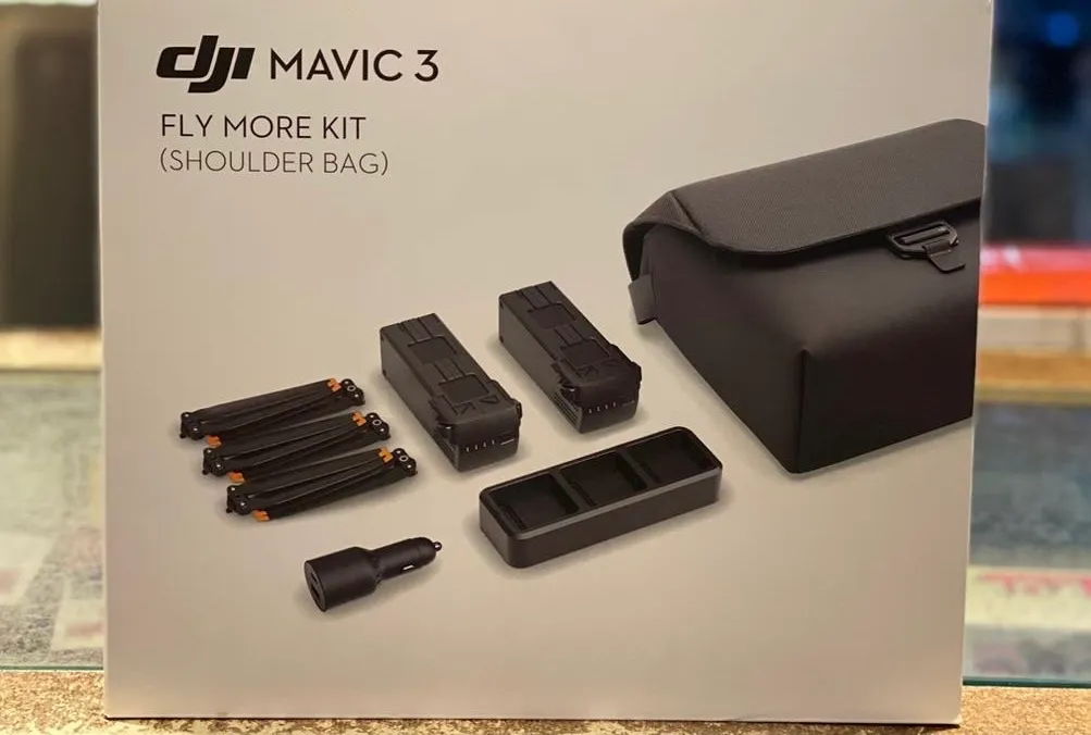 Kit Dji Mavic 3 Fly More Combo novo lacrado