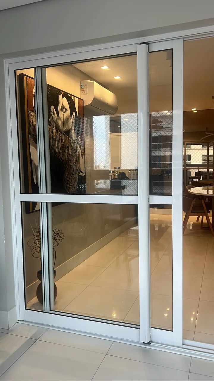 Vendo porta em aluminio branca novissima - Foto 2