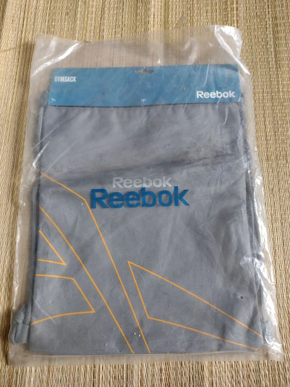 Mochila Gym Sack Reebok Cinza para Academia - Foto 2