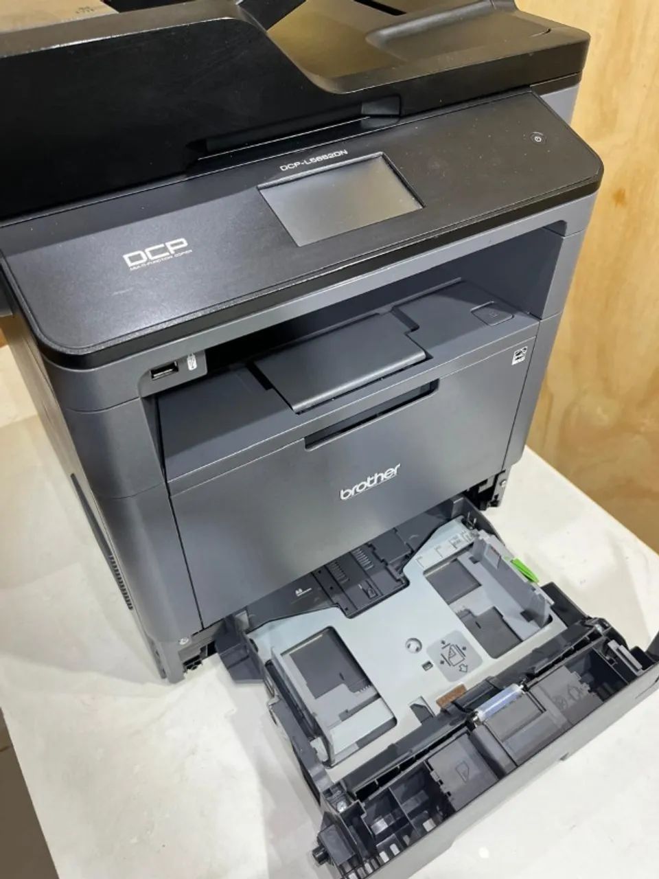 Brother L5652DN 5652 Laser Frente e Verso - Rede - USB - Excelente - Foto 3