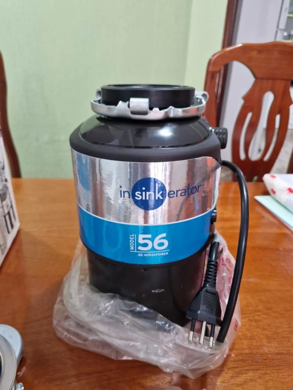Triturador de resíduos alimentares InSinkErator® modelo 56 - NOVO - Foto 2