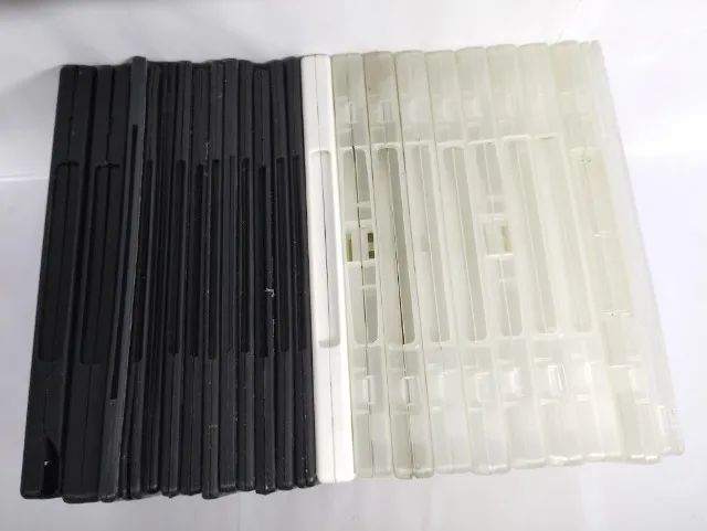 21 Caixinhas Cd Ou Dvd - Capinha Transparente E Preta - Foto 2