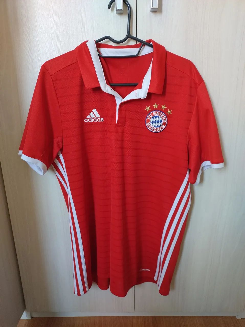 Camiseta Adidas Bayern de Munique e Milan