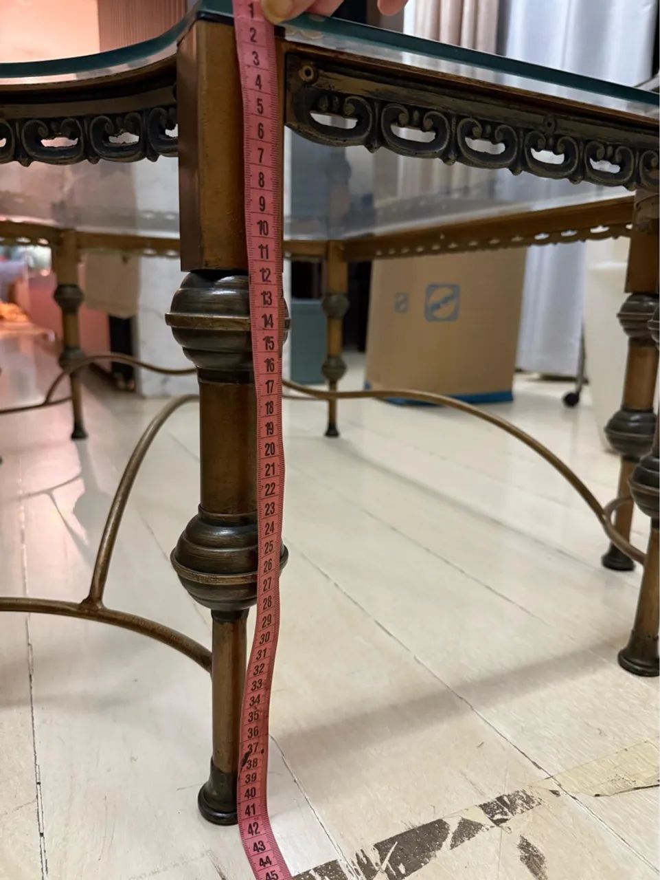 Iron table with glass top64573992272385124