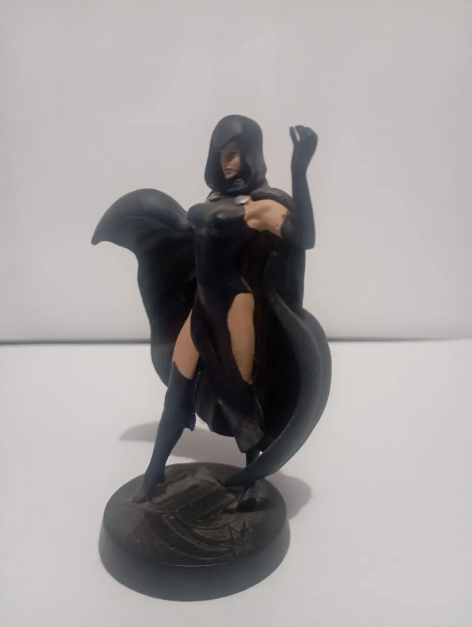 Action Figure Raven DC Comics