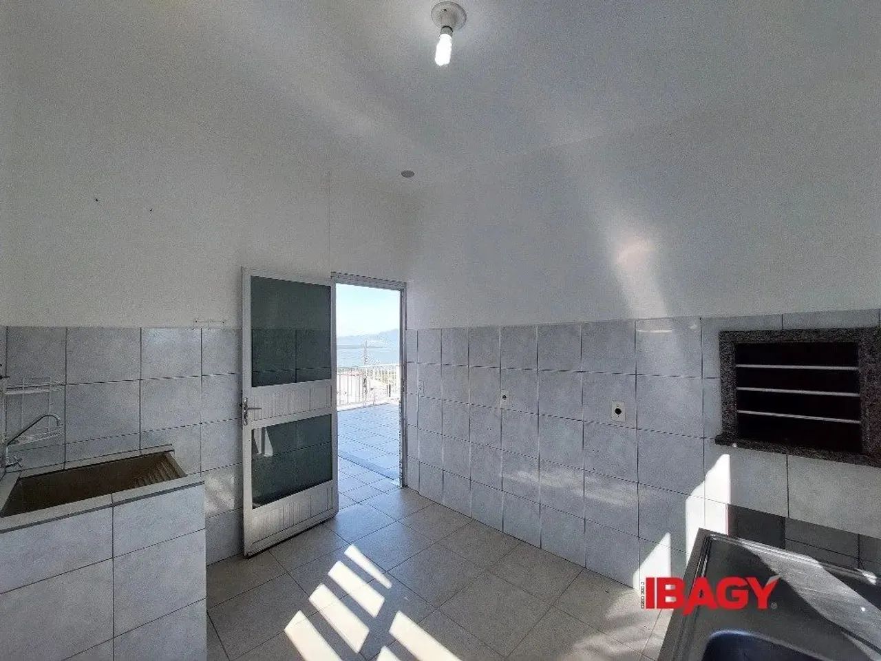 Excelente Casa 3 dormitório(s) em Saco dos Limões - Florianópolis - Foto 10