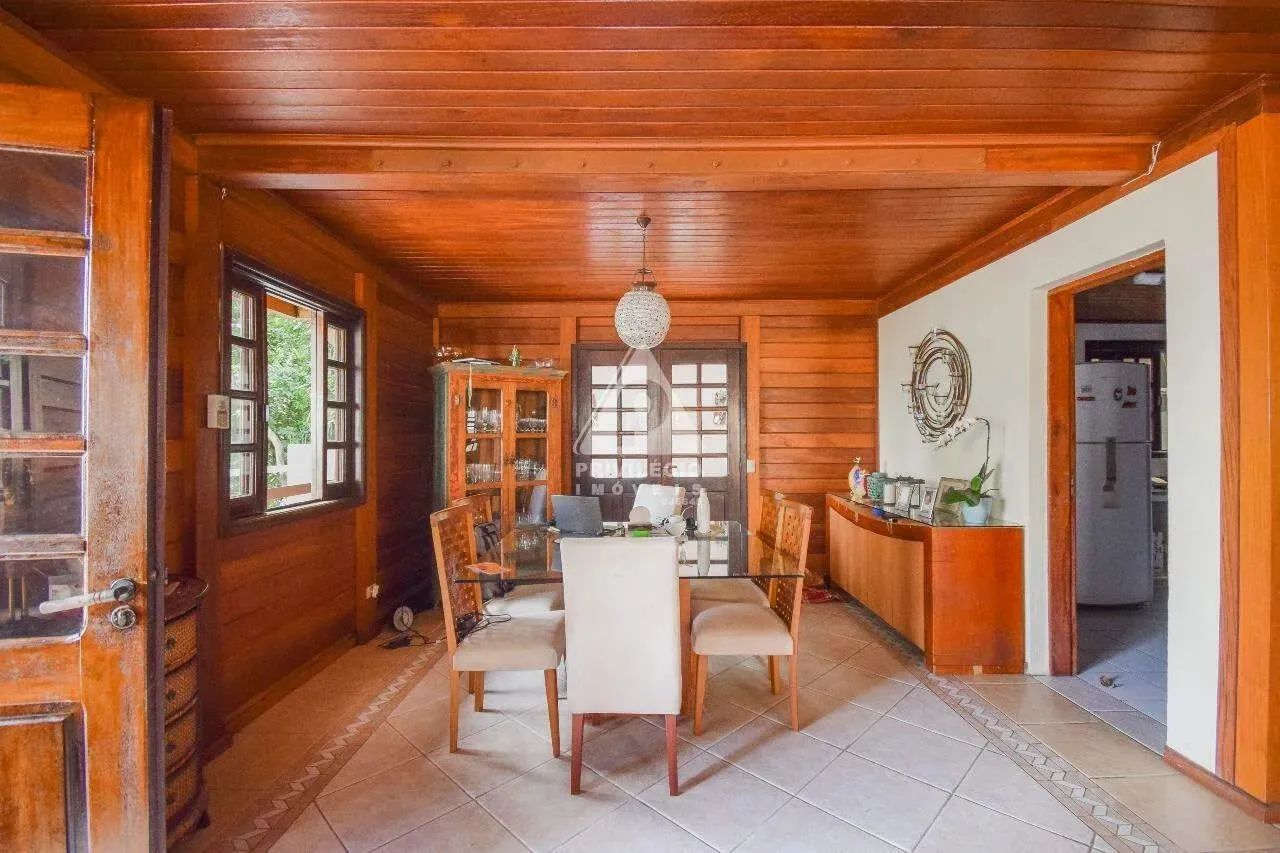 Casa duplex com 213 m² de área edificada na Lagoa - Foto 3