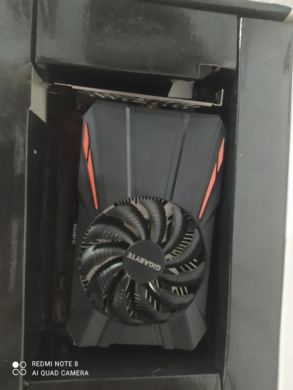 Placa de Vídeo Gigabyte GeForce GTX